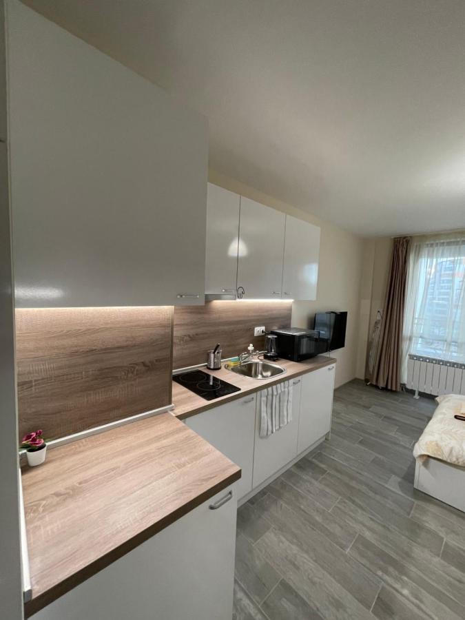 Movie Flats *