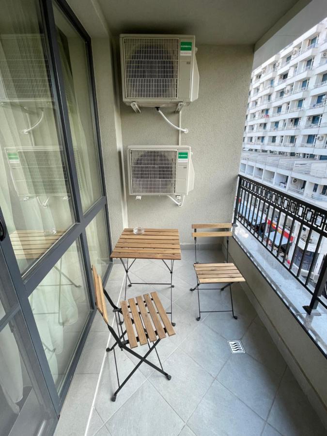 Movie Flats *